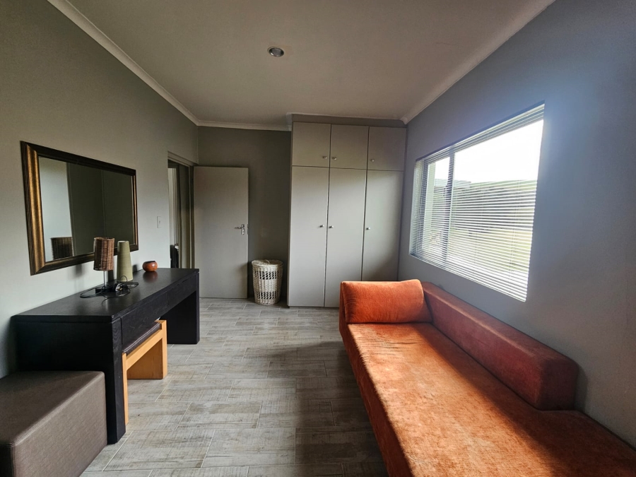 6 Bedroom Property for Sale in Malgas Western Cape